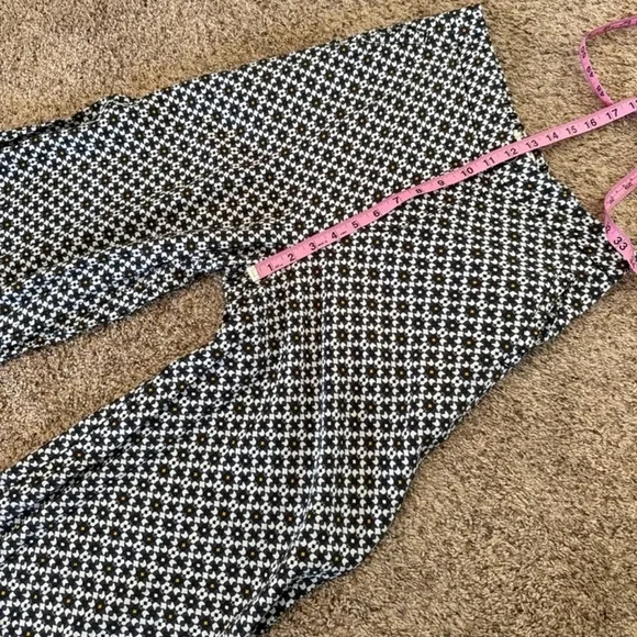 Anthropologie Maeve Callan Wide-Leg Pants
size 6 - Picture 11 of 12